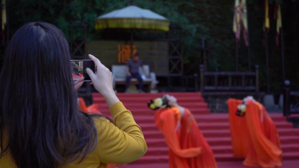 顺配宝 文旅融合焕新彩 四川朝天沉浸式体验让千年文化“活”起来